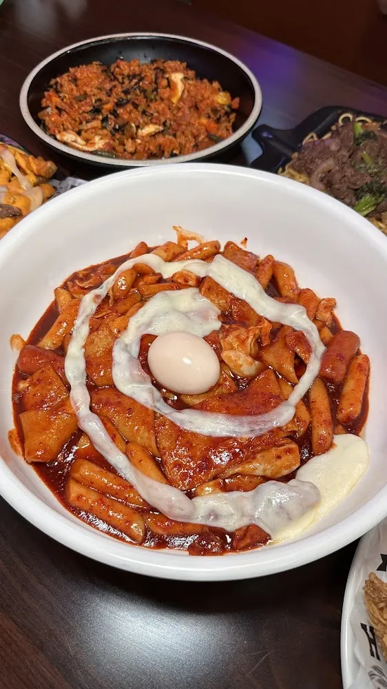 Tteokbokki with Cheese